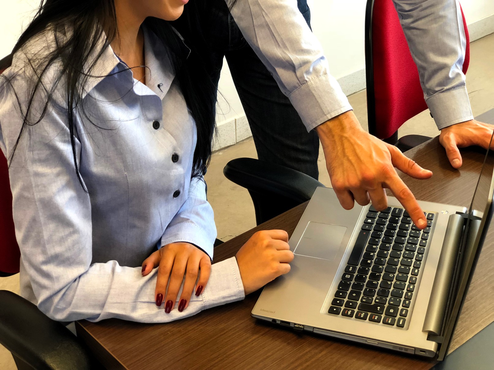 50 motivos para uniformizar sua equipe